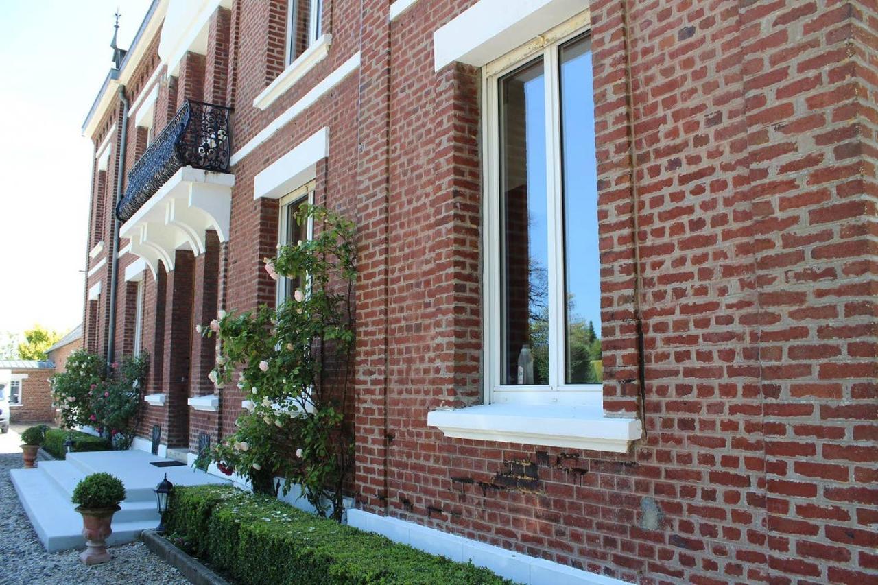 Mesnil-Martinsart Chambres Chez L'Habitant Au Chateau De Martinsart المظهر الخارجي الصورة
